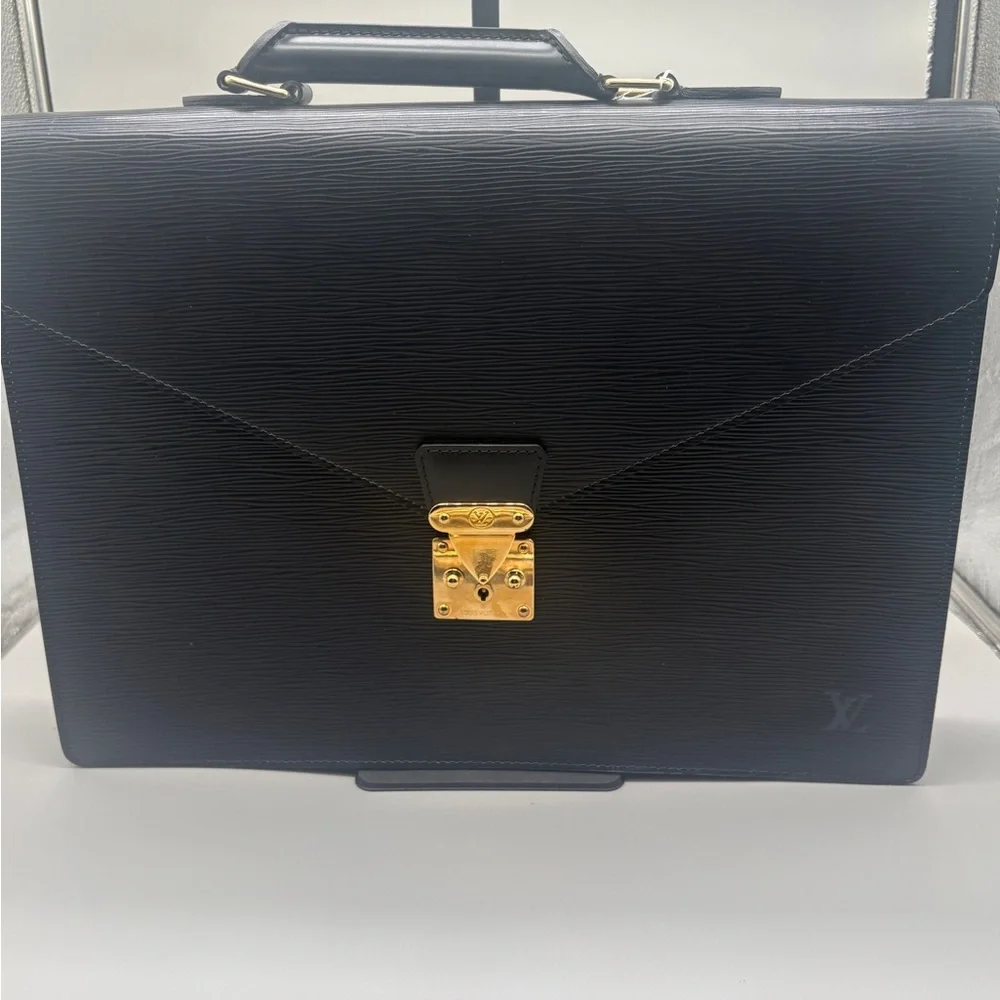 Louis Vuitton Epi Serviette Fermoir Briefcase Black Leather Gold Lock